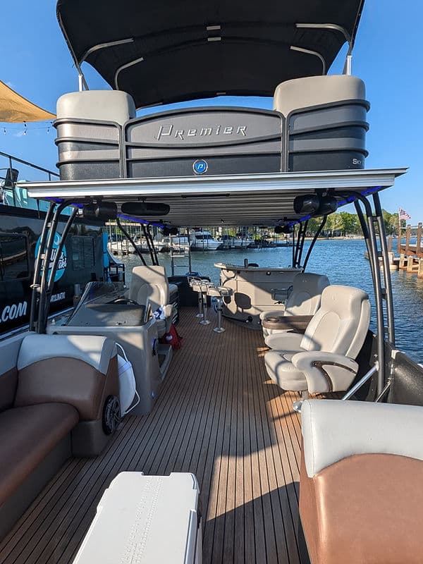 Carolina Tiki photo 3 - Boat Charters on Lake Norman NC